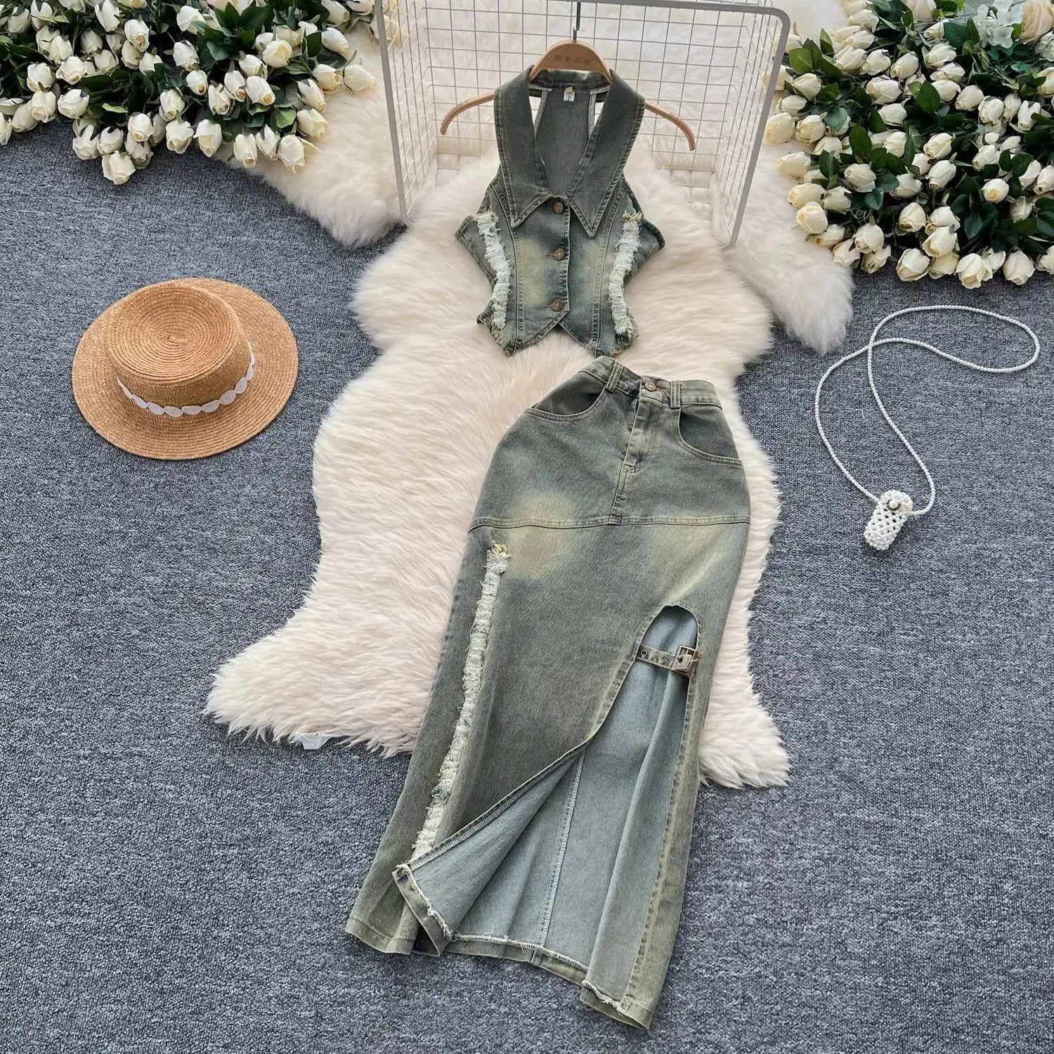 American Retro Washed Denim Two-piece Set,Women's New Summer Vintage Hang-the-neck Sleeveless Lapel Top with Slit Slimming Skirt