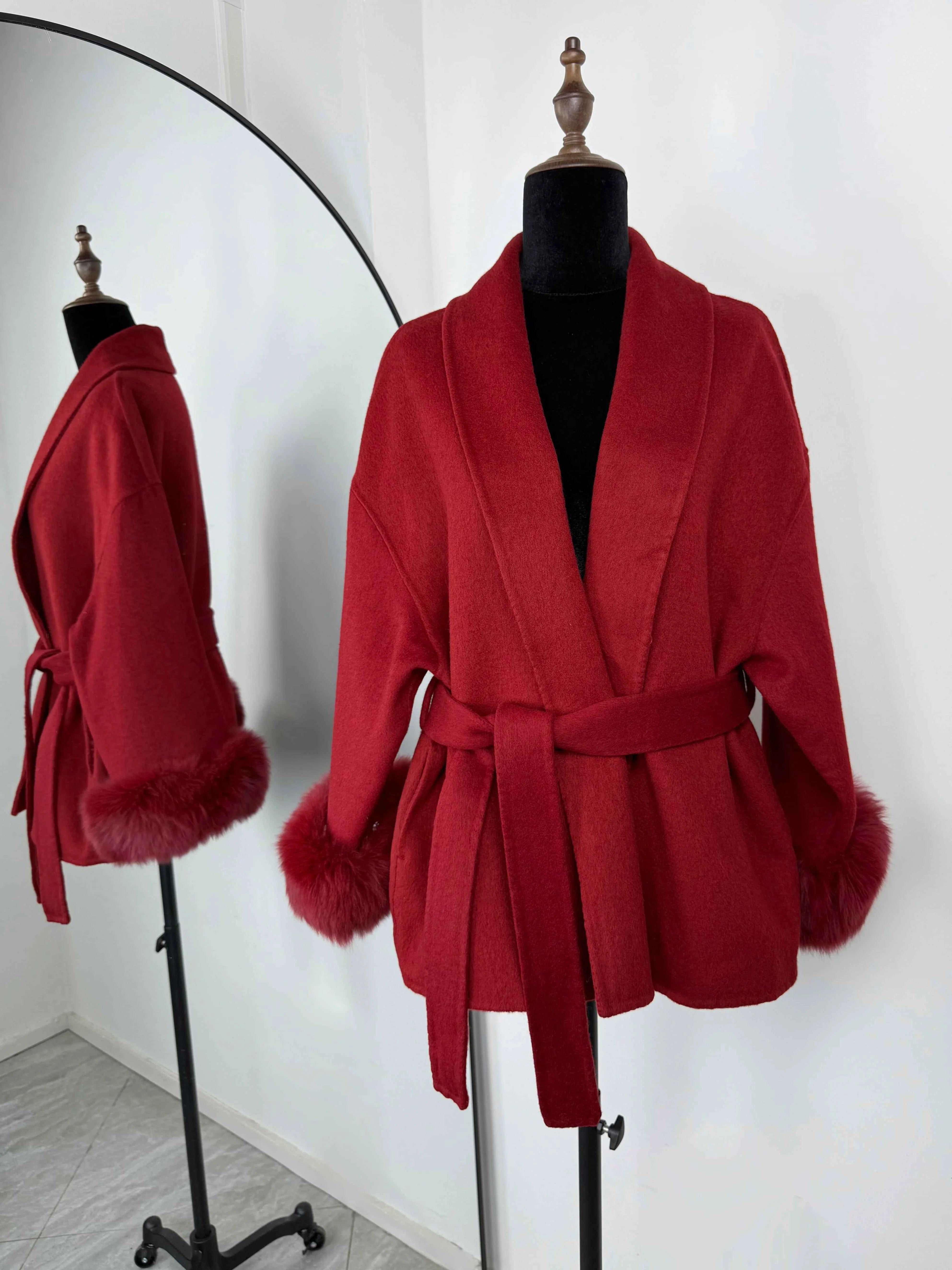 TARUXY Fox Fur Woolen Coats Women's Short Coat Office Lady Removable Elegant Double-sided Wool Overcoat 2025 New Cardigan Jacket