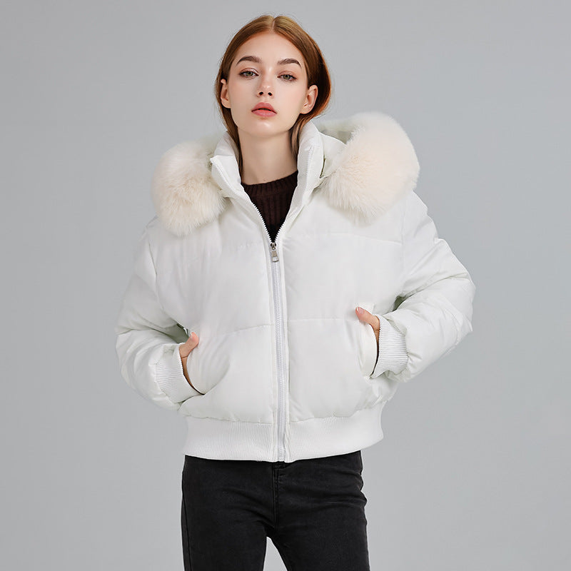 A short, thick and warm bread jacket with a hooded fur collar for women in winter Hypersku
