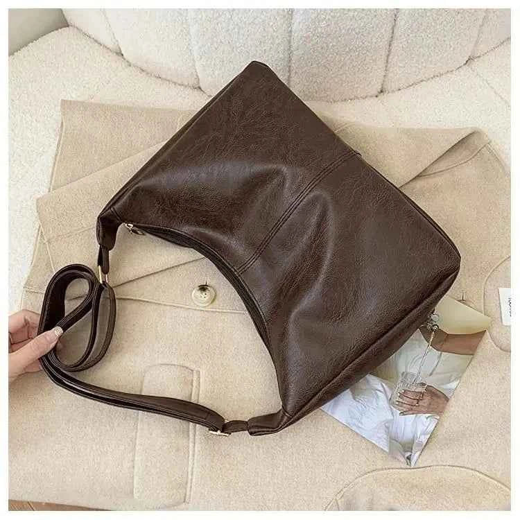 PU Leather Commuter Fashion Vintage Casual Tote Bag Maillard Stylish Crossbody Bags for Women Texture Large Capacity Temperament