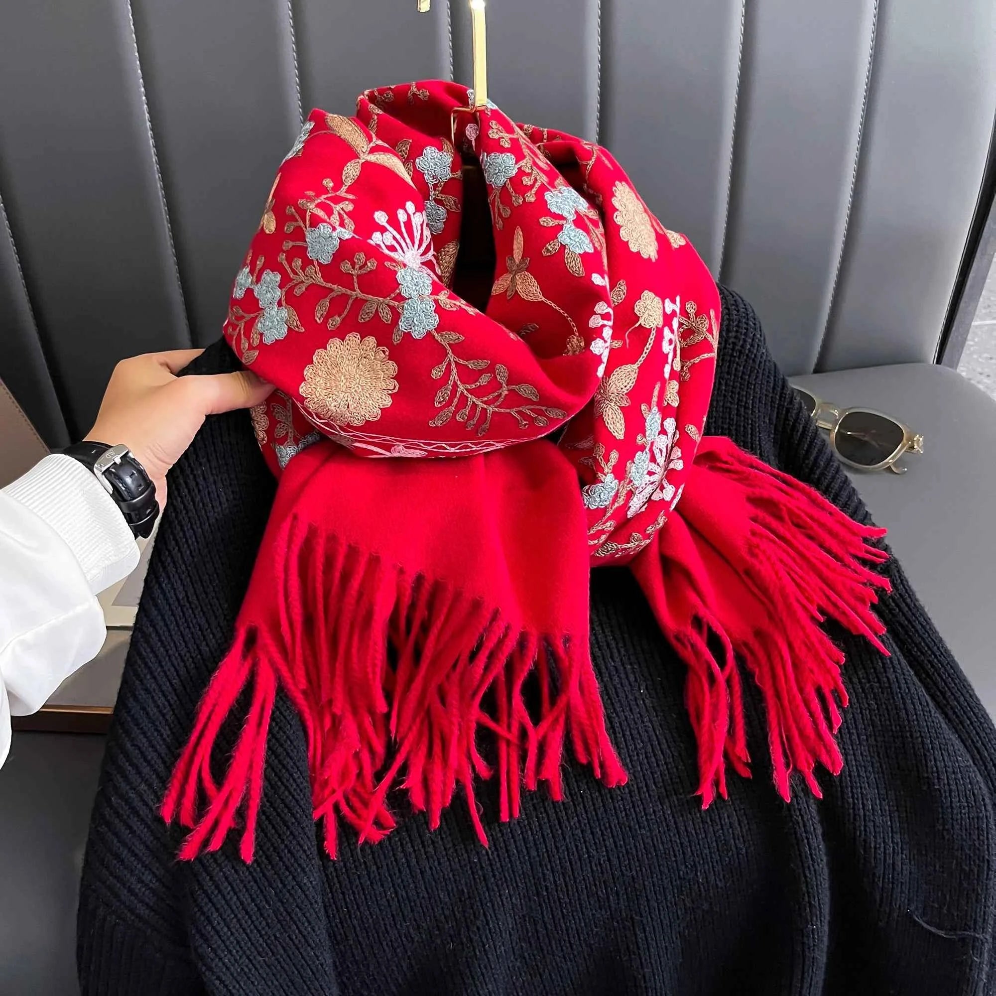 New Winter Warm Cashmere Scarf for Women Embroidery Pashmina Blanket Thick Shawl Wrap Neckerchief Fashion Bufanda Echarpe Poncho