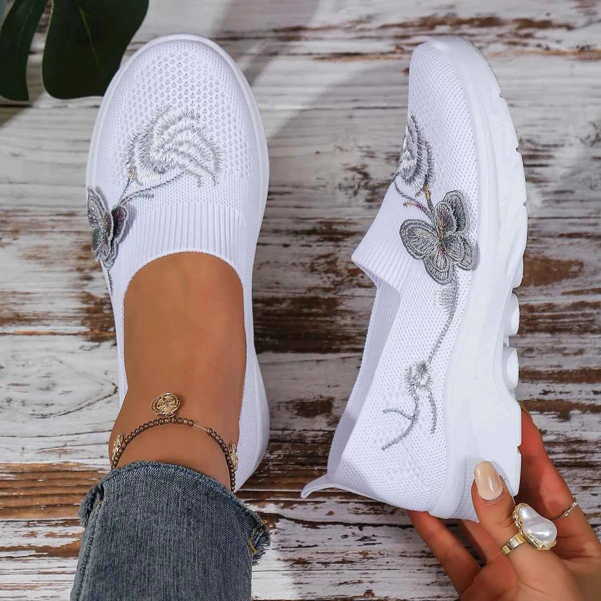 Women's shoes women's Single Embroidered Shoes Soft Breathable Work Footwear Comfortable Design for Professional Environments