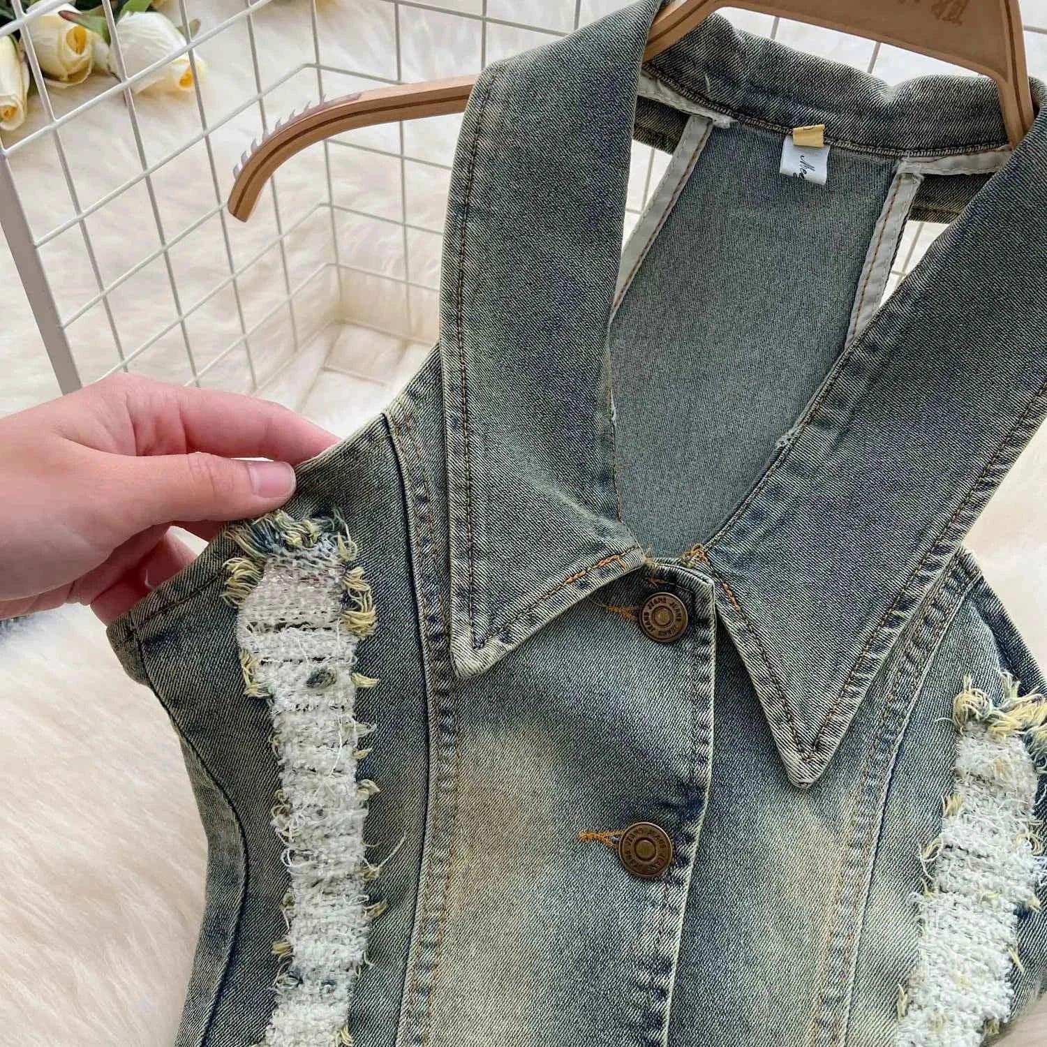American Retro Washed Denim Two-piece Set,Women's New Summer Vintage Hang-the-neck Sleeveless Lapel Top with Slit Slimming Skirt