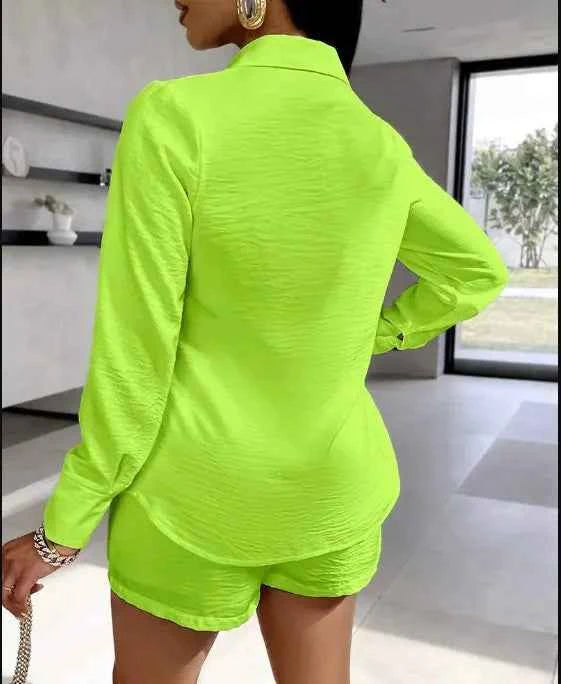 Fashion Two Piece Outfits Women's Turn-down Collar Pocket Design Button Shirt Top & Shorts Set New Summer Women Solid 2pcs Sets