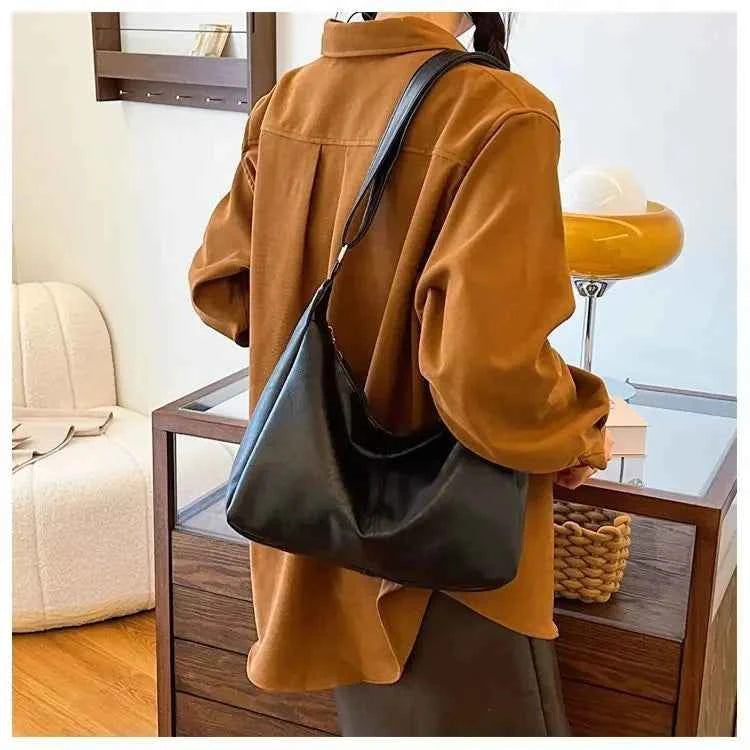 PU Leather Commuter Fashion Vintage Casual Tote Bag Maillard Stylish Crossbody Bags for Women Texture Large Capacity Temperament