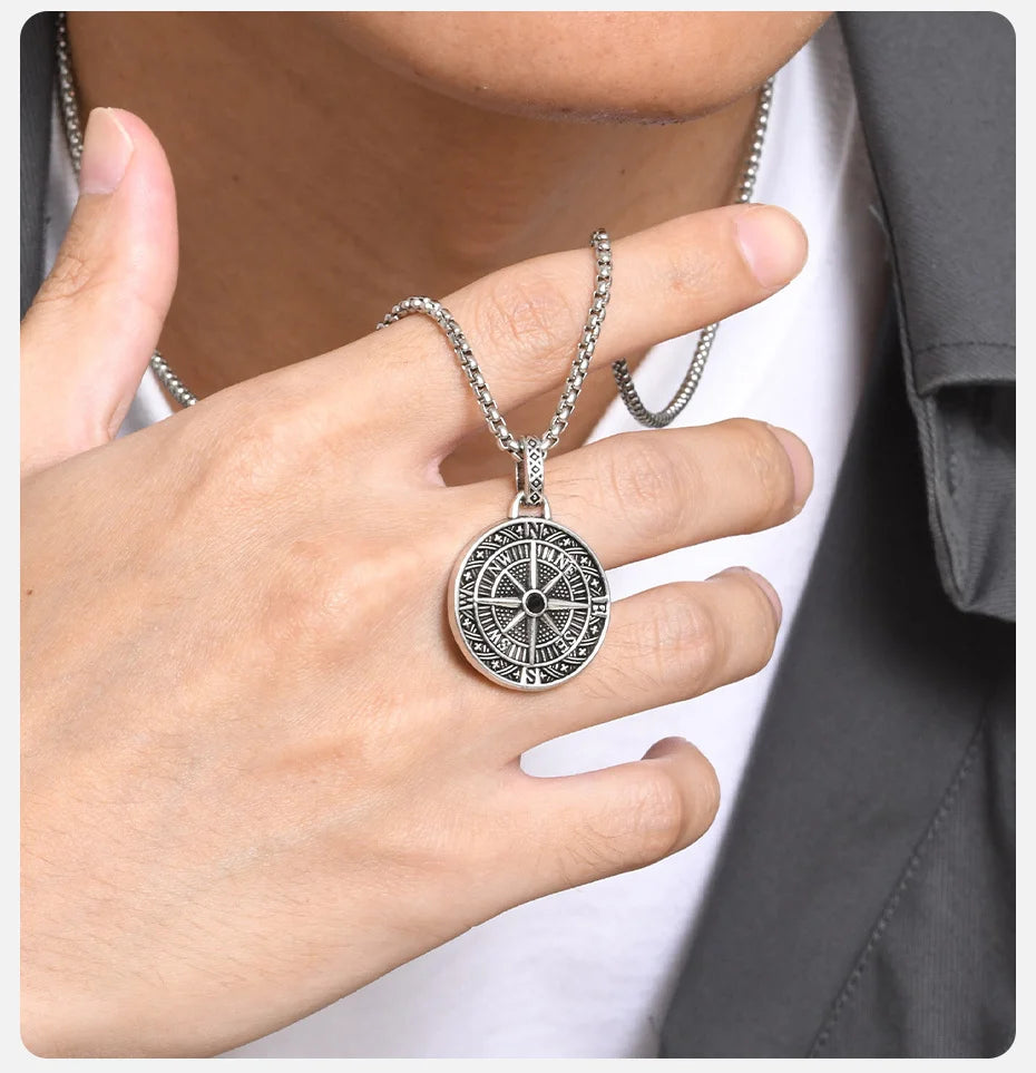 Vnox Vintage Compass Pendant Necklaces for Men Boys, Stainless Steel Coin Necklace, Rock Hiphop Collar Graduation Guid Gift GONZALES ONLINE SHOP