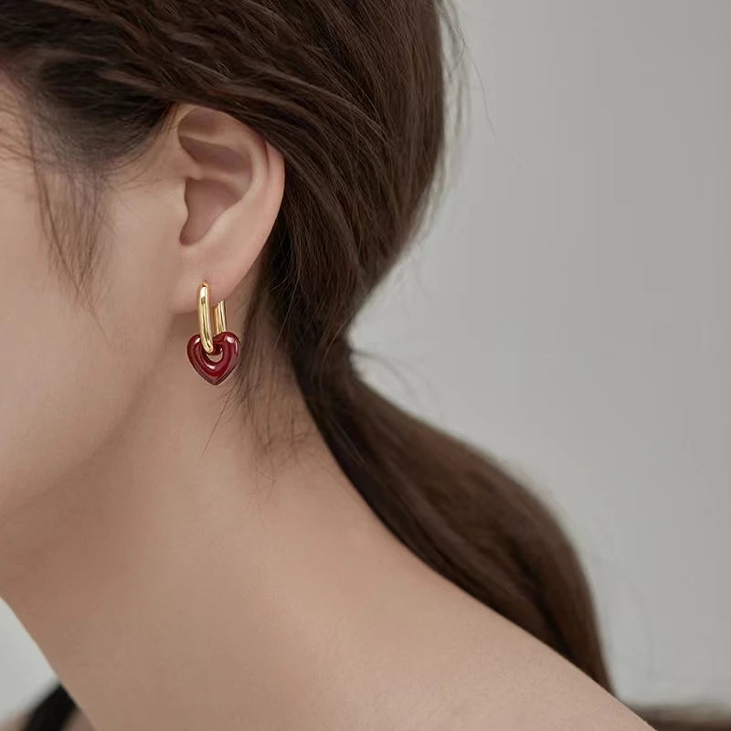 Chic Red Tiny Heart Earrings For Women Sweet Simple Love Shape Hoop Earrings Fashion Geometric Earrings Party Round Ear Jewelry GONZALES ONLINE SHOP