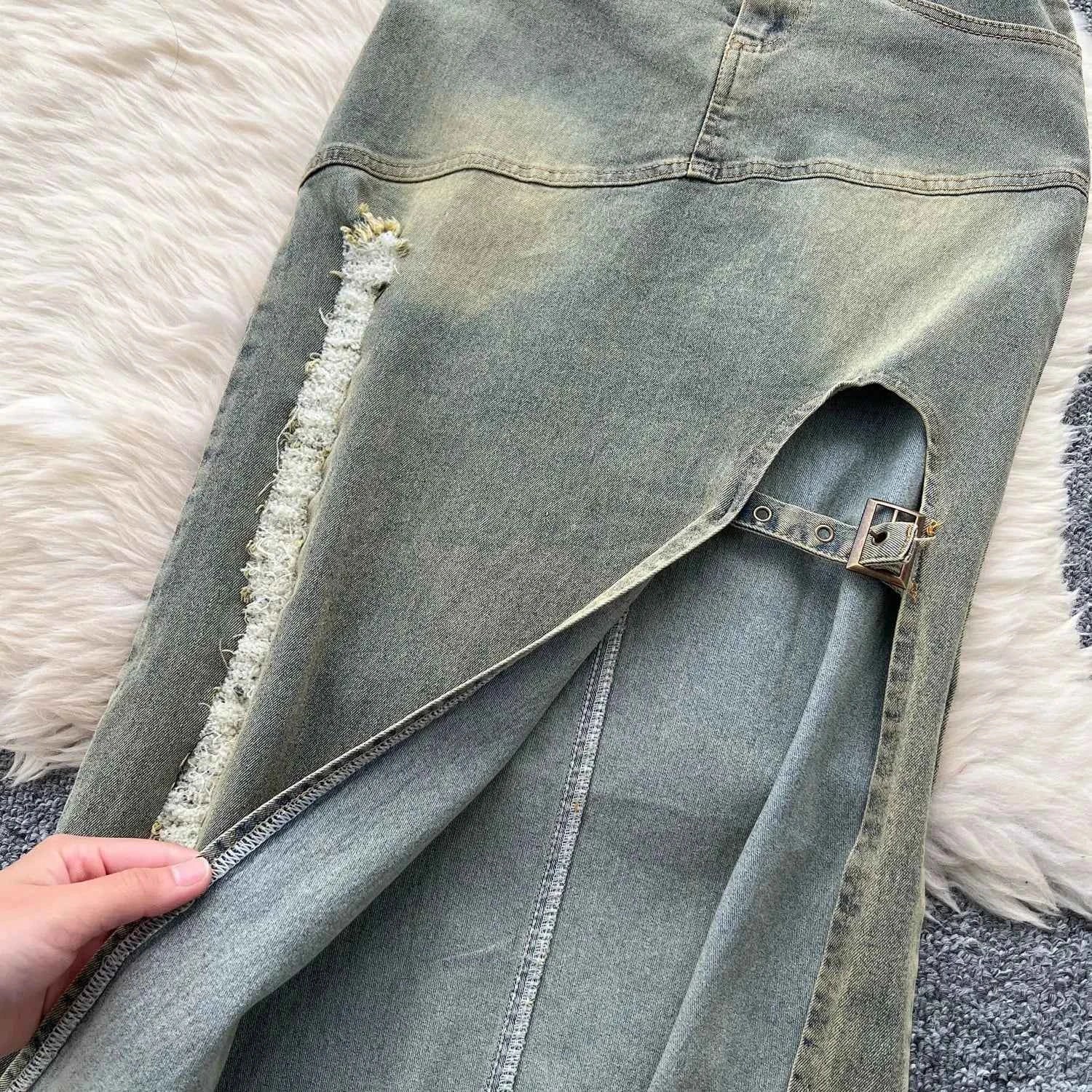 American Retro Washed Denim Two-piece Set,Women's New Summer Vintage Hang-the-neck Sleeveless Lapel Top with Slit Slimming Skirt