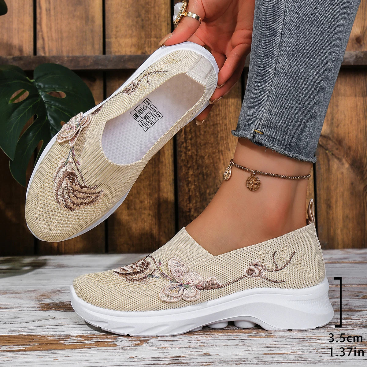 Women's shoes women's Single Embroidered Shoes Soft Breathable Work Footwear Comfortable Design for Professional Environments GONZALES ONLINE SHOP