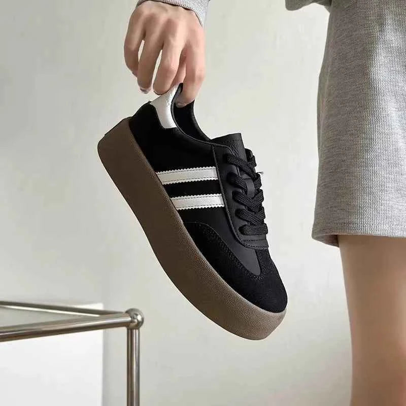 Sports shoes thick sole casual board shoes women 2024 new cowhide everything soft sole inside increase de training shoes