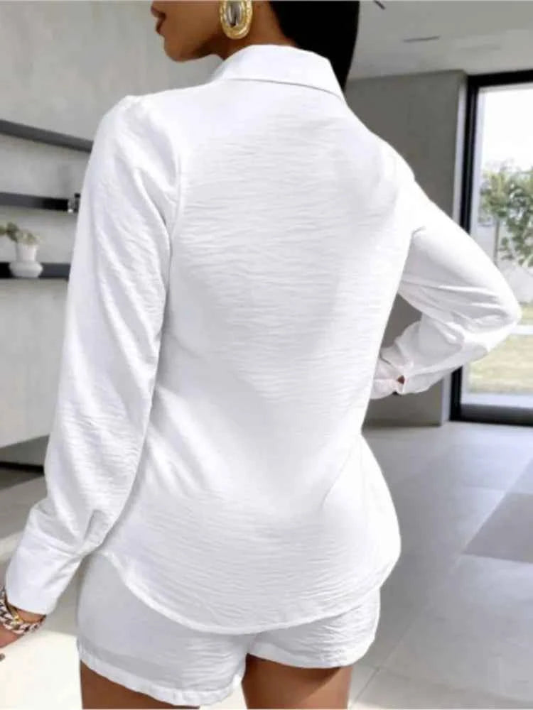 Fashion Two Piece Outfits Women's Turn-down Collar Pocket Design Button Shirt Top & Shorts Set New Summer Women Solid 2pcs Sets