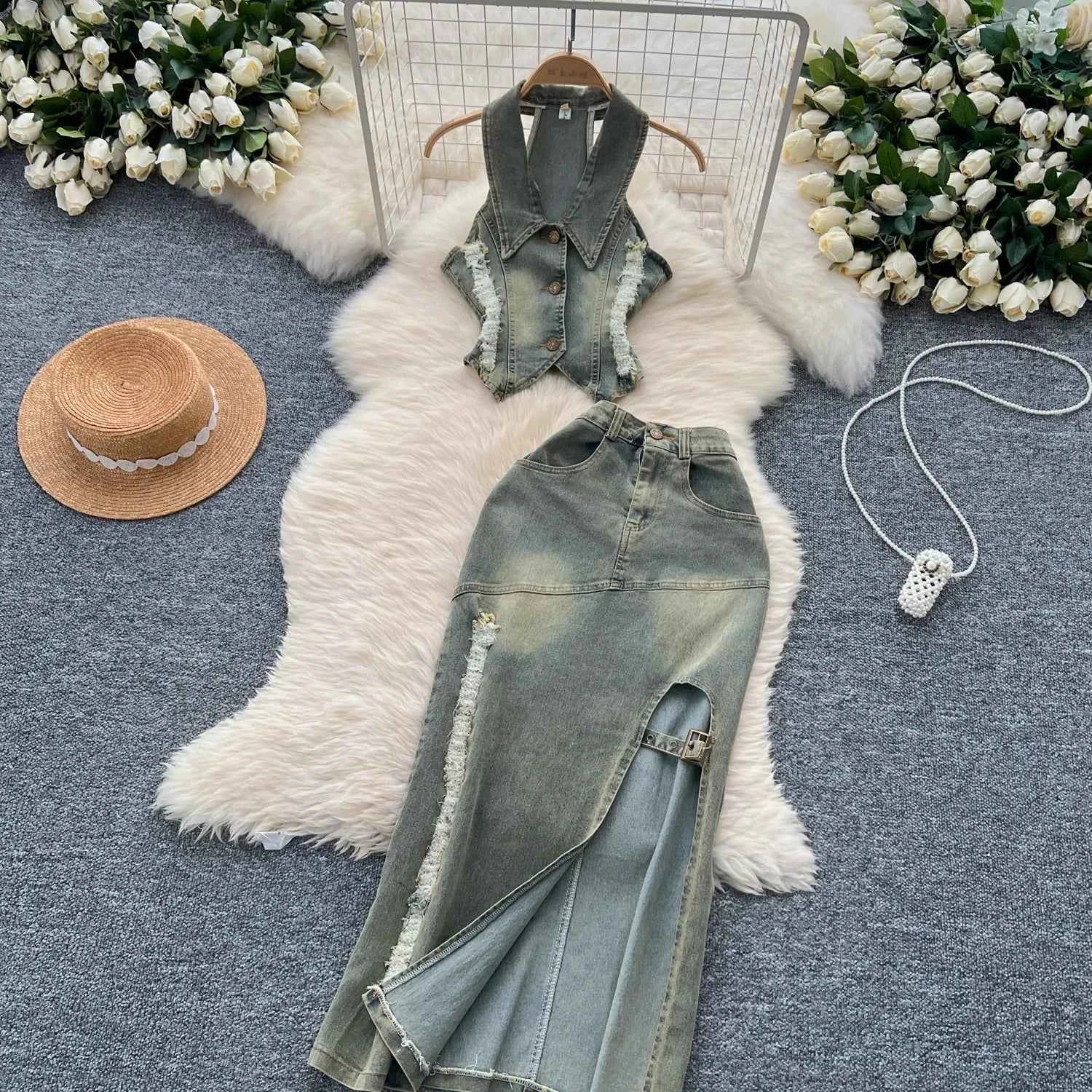 American Retro Washed Denim Two-piece Set,Women's New Summer Vintage Hang-the-neck Sleeveless Lapel Top with Slit Slimming Skirt